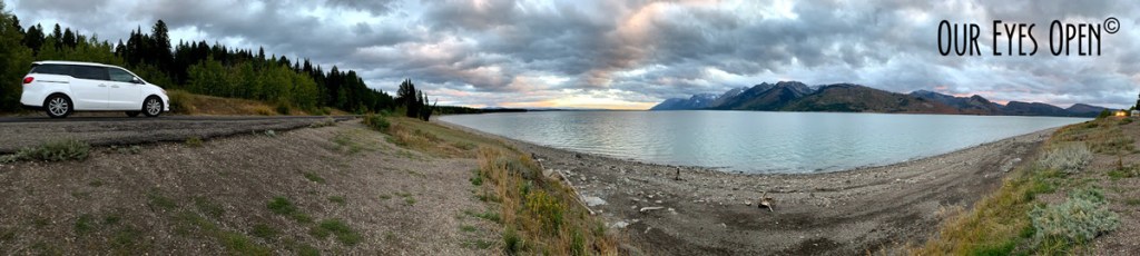 Panoramic sunset at Jackson Lake in Grand Tetons National Park, Wyoming.