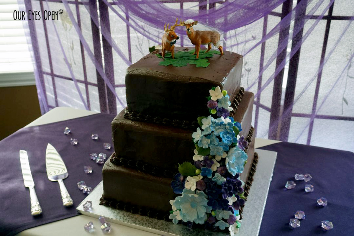 LCPP – Unusual Topping – Deer Cake Topper